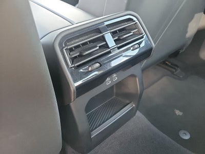 2024 BMW 5 Series 530i