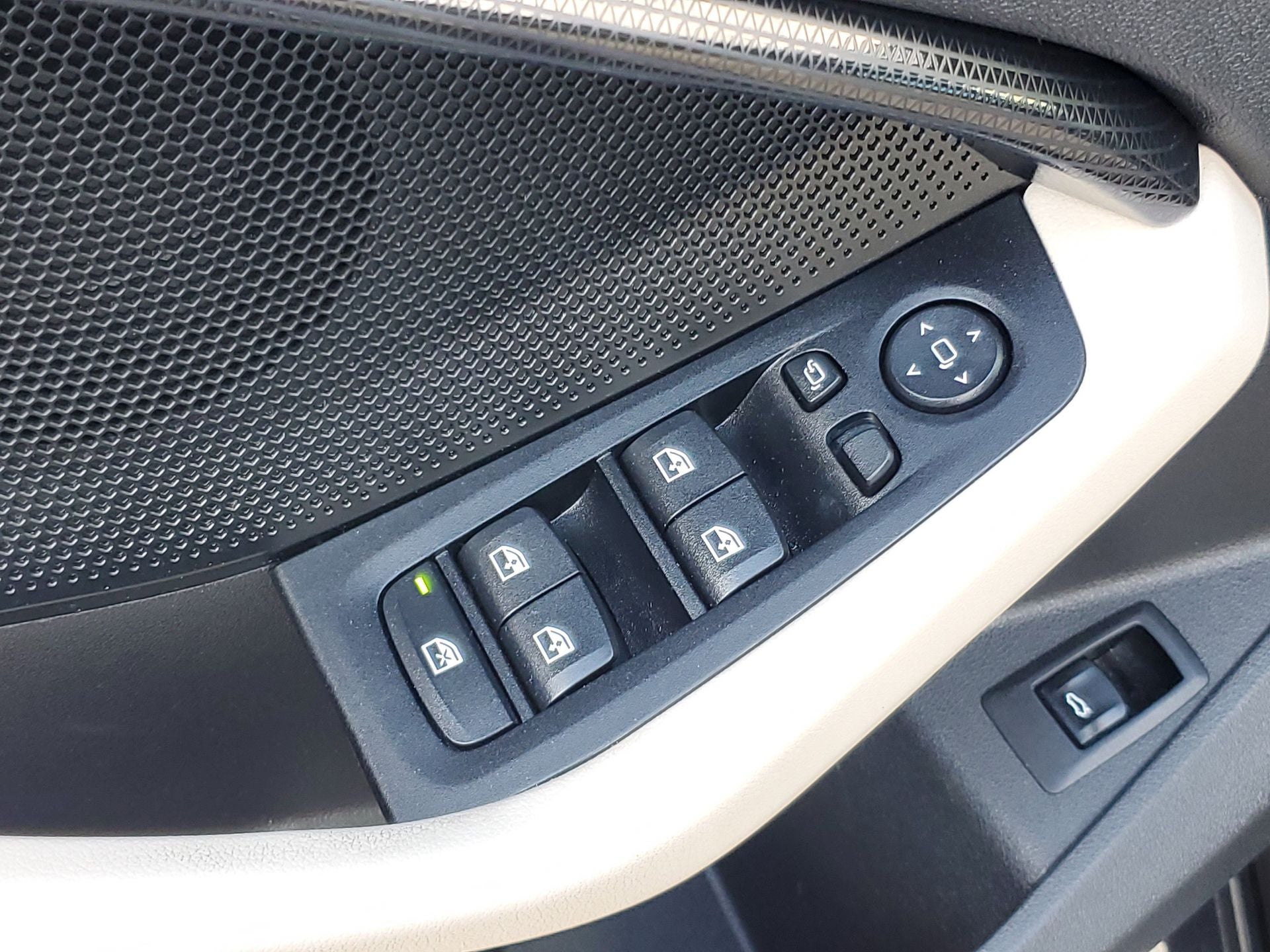 2021 BMW 2 Series 228i