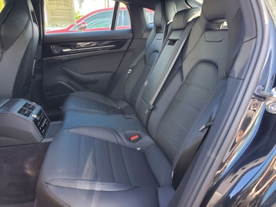 2024 Porsche Panamera Base