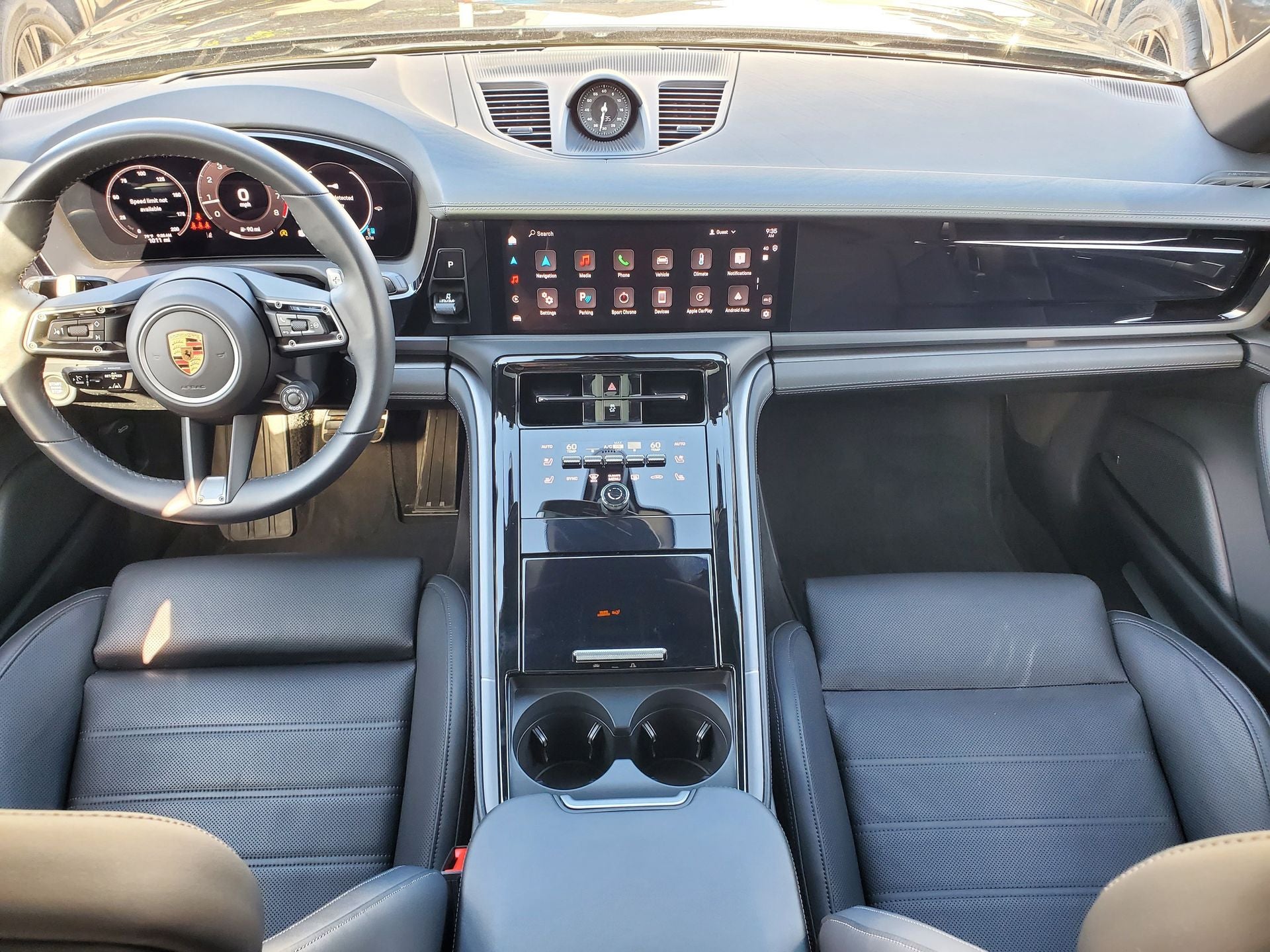 2024 Porsche Panamera Base