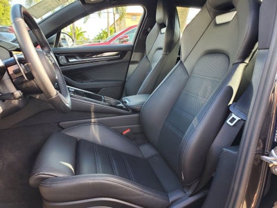 2024 Porsche Panamera Base