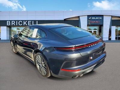 2024 Porsche Panamera Base