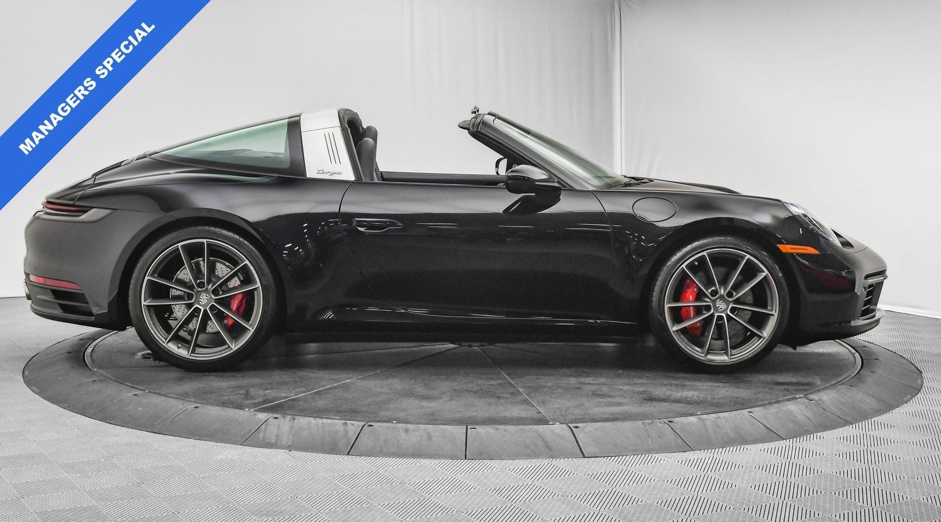 2022 Porsche 911 Targa 4S