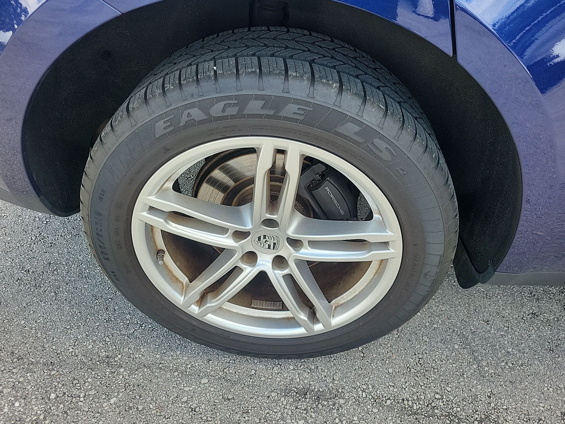 2024 Porsche Macan Base