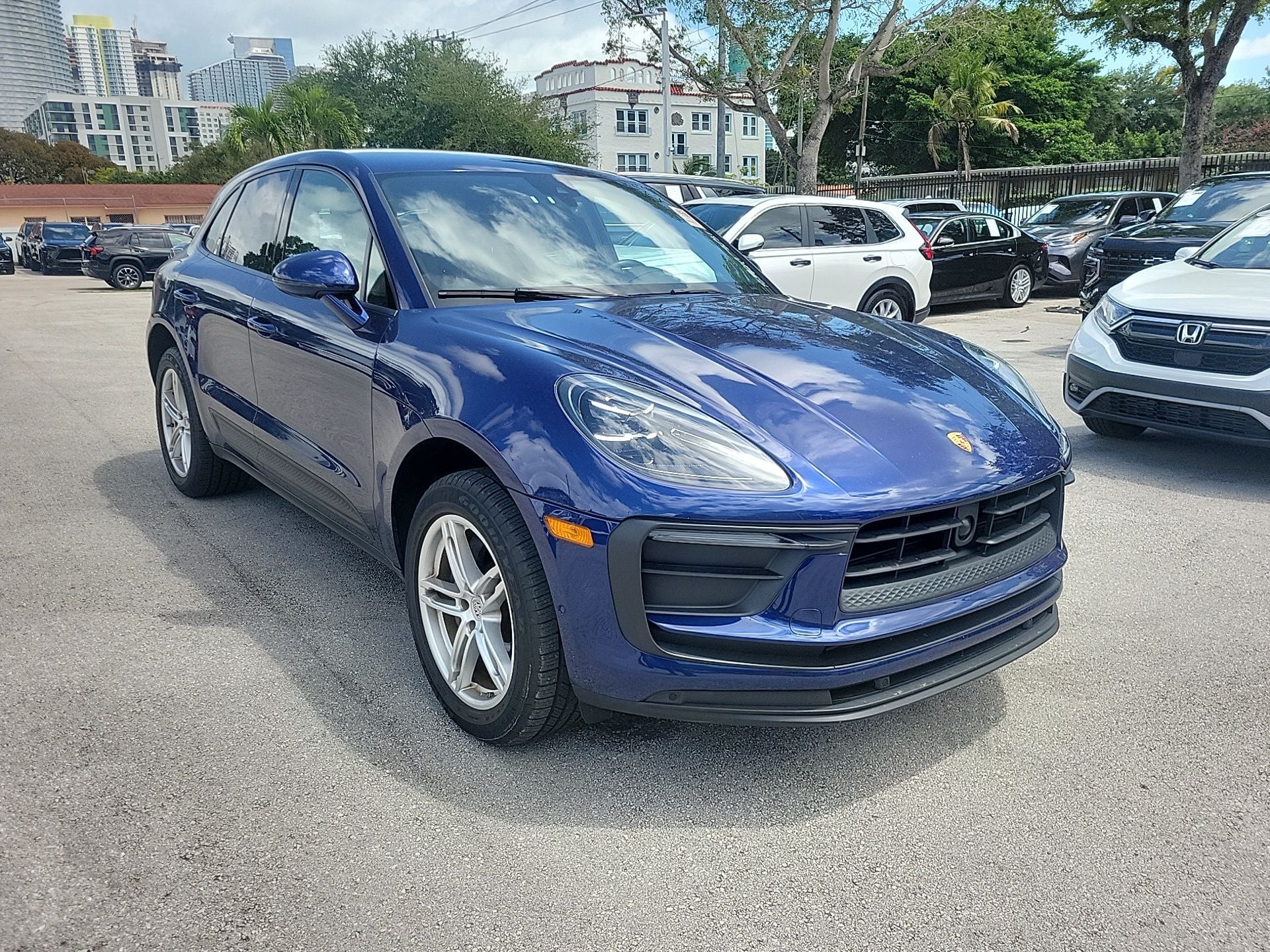 2024 Porsche Macan Base