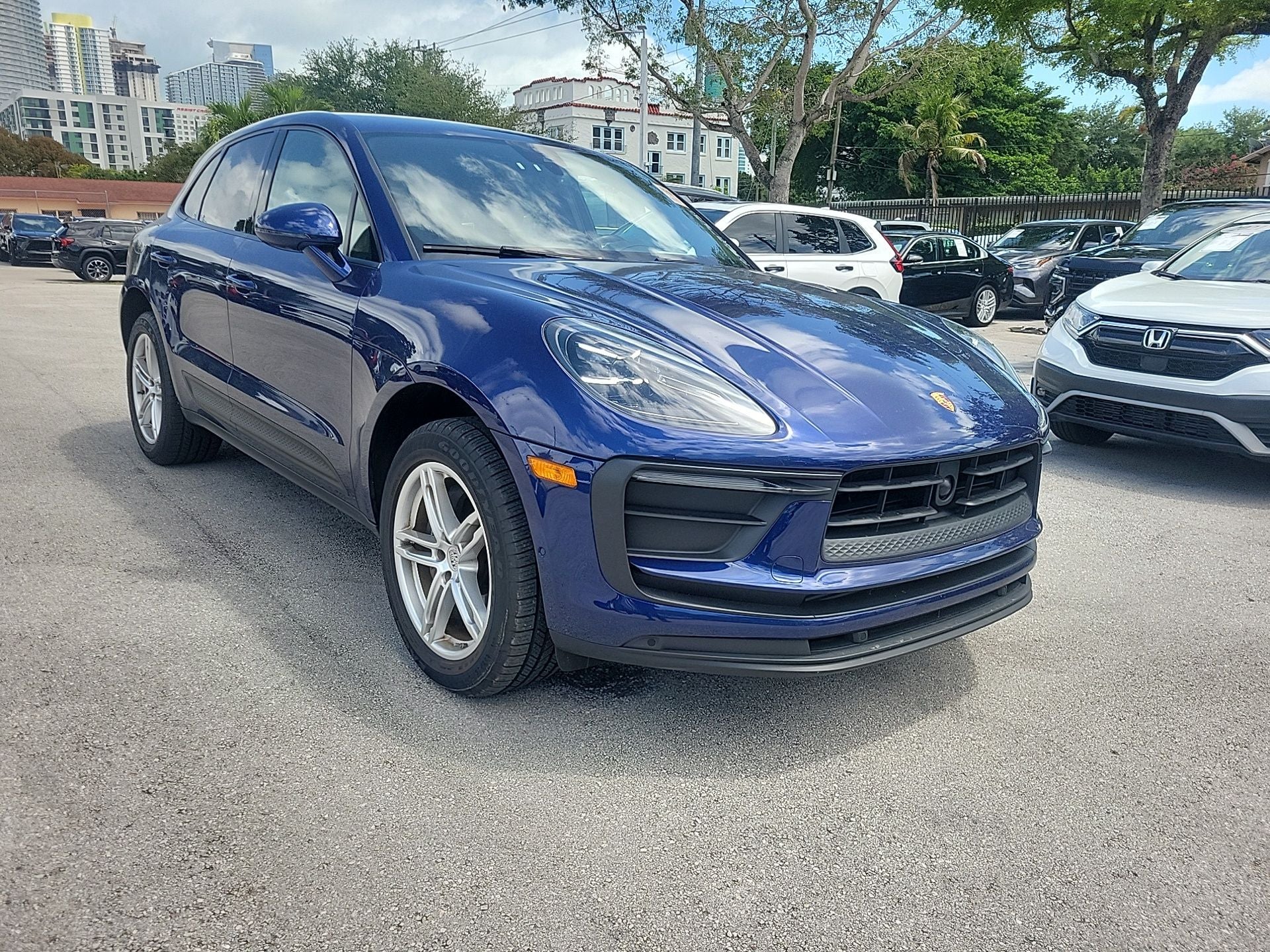 2024 Porsche Macan Base