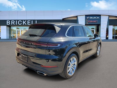 2024 Porsche Cayenne Base