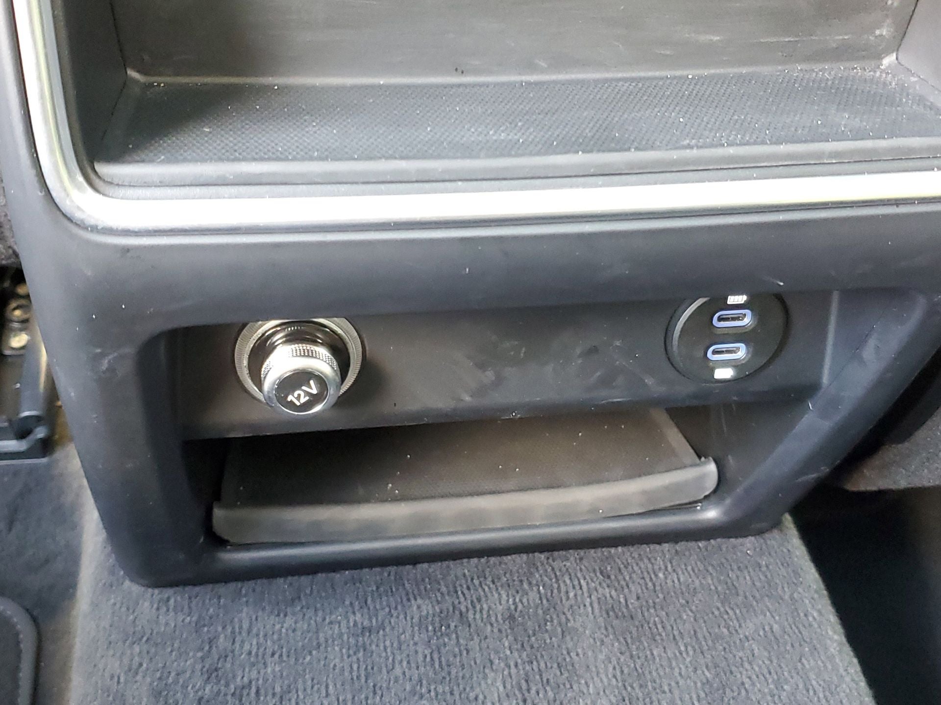 2022 Porsche Cayenne Base