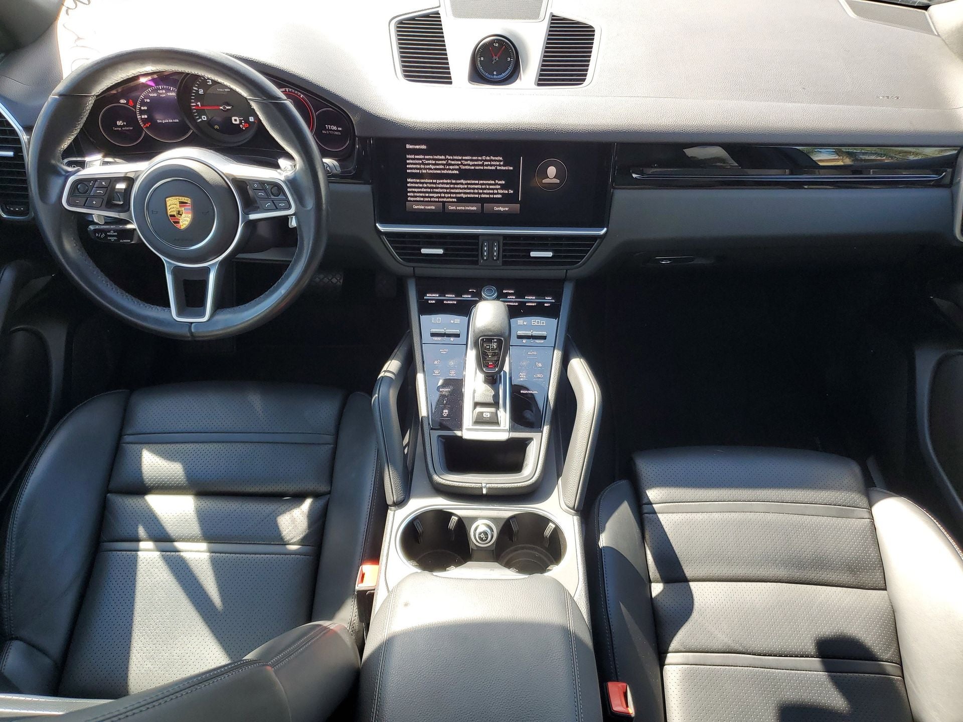 2022 Porsche Cayenne Base