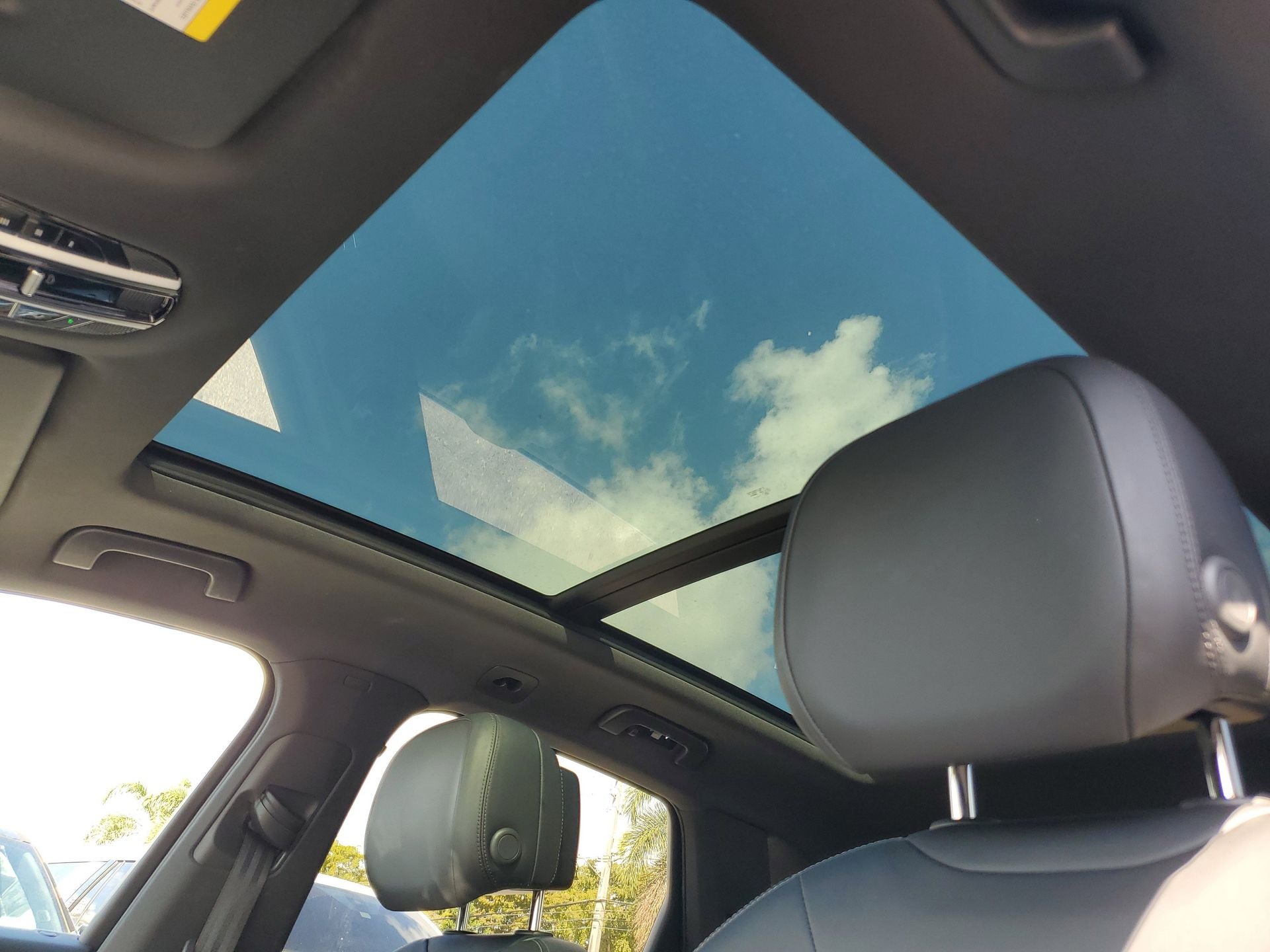 2022 Porsche Cayenne Base