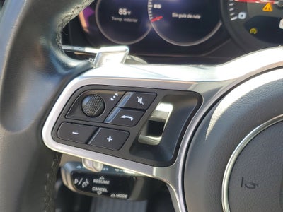 2022 Porsche Cayenne Base