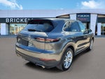 2022 Porsche Cayenne Base