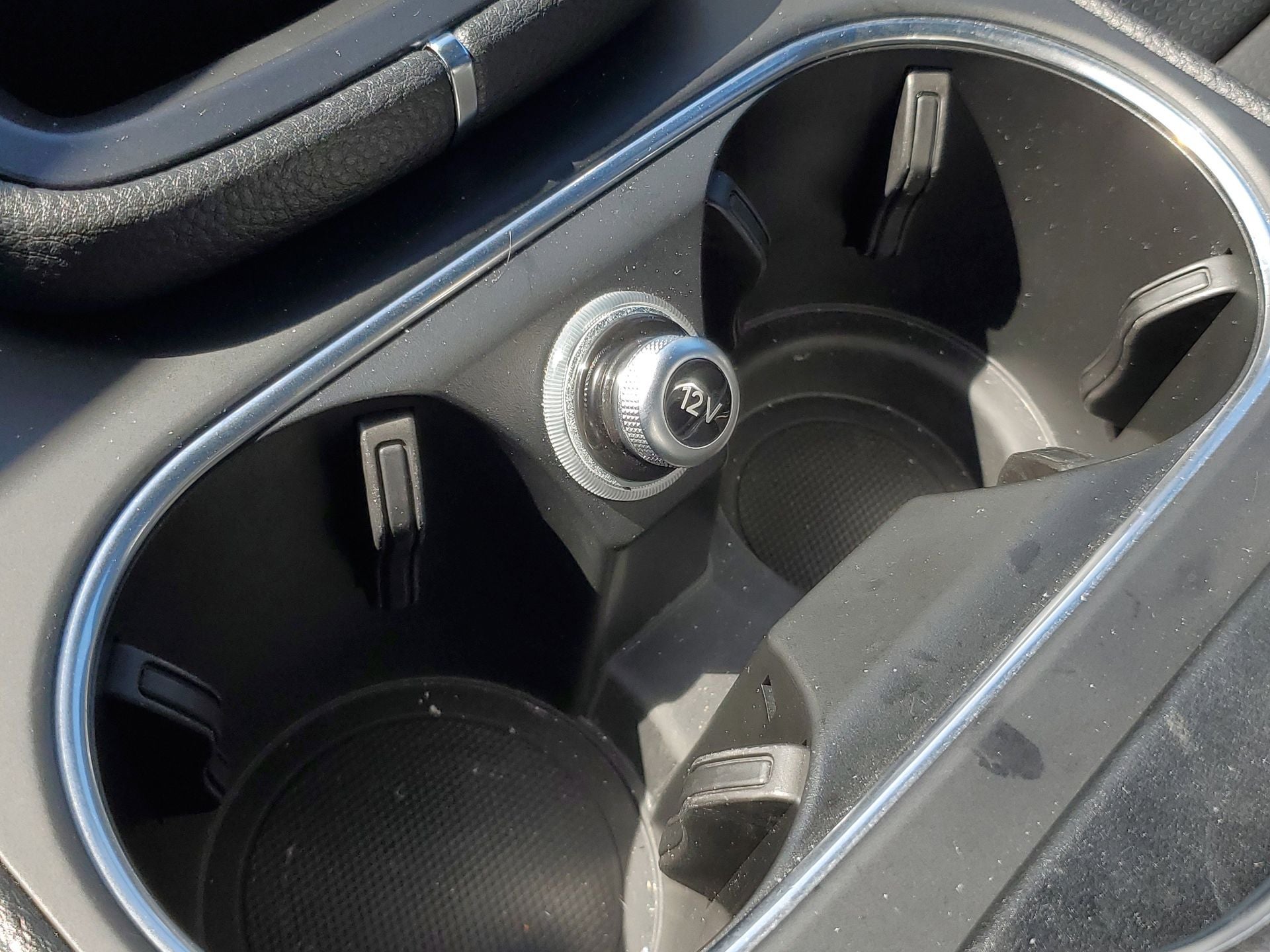 2022 Porsche Cayenne Base