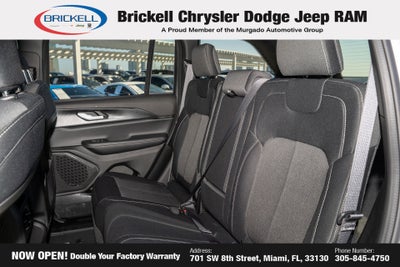 2025 Jeep Grand Cherokee Laredo X