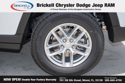 2026 Jeep Grand Cherokee Laredo