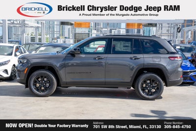 2025 Jeep Grand Cherokee Laredo