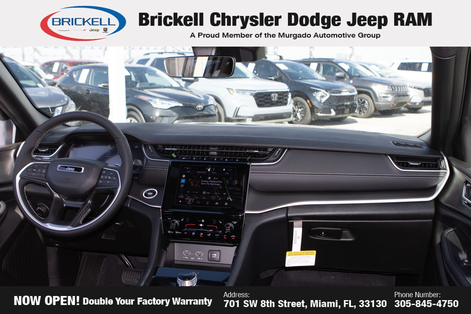 2025 Jeep Grand Cherokee Laredo