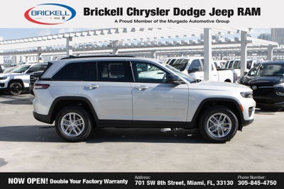 2025 Jeep Grand Cherokee Laredo