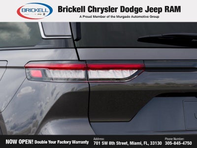 2026 Jeep Grand Cherokee Laredo