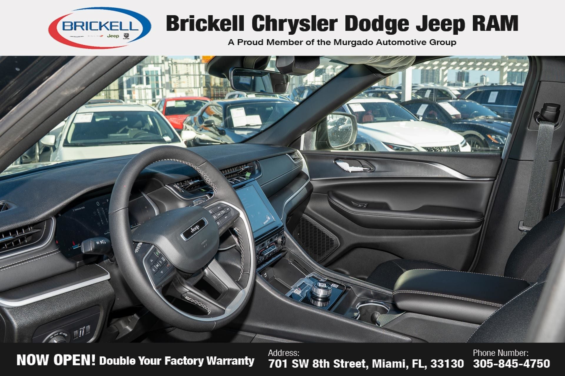 2025 Jeep Grand Cherokee Laredo