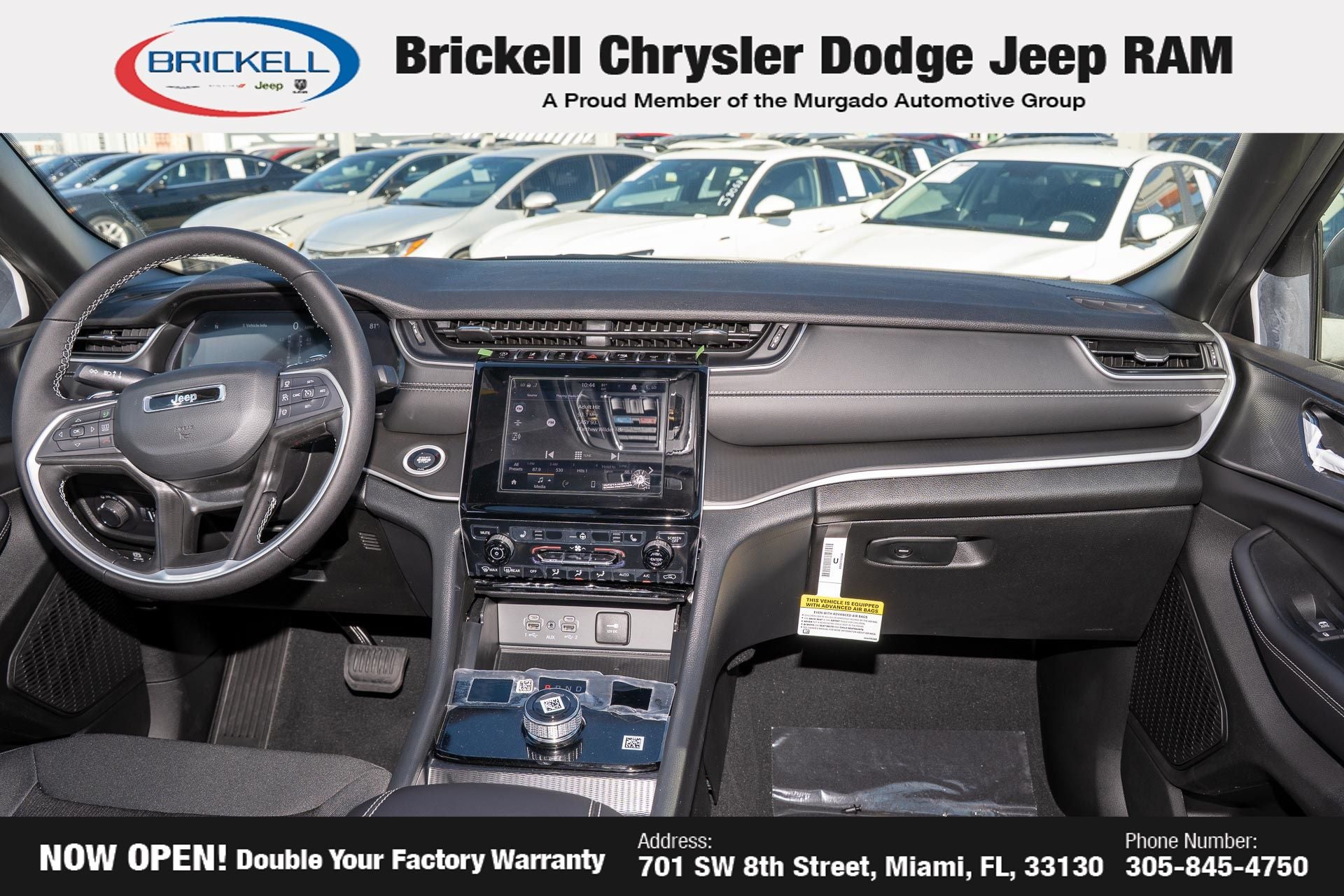 2025 Jeep Grand Cherokee Laredo