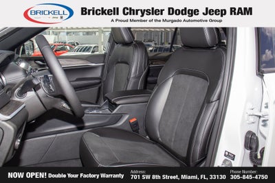 2026 Jeep Grand Cherokee Laredo