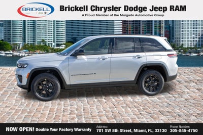 2025 Jeep Grand Cherokee Laredo