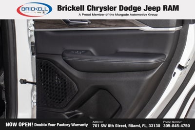 2026 Jeep Grand Cherokee Laredo