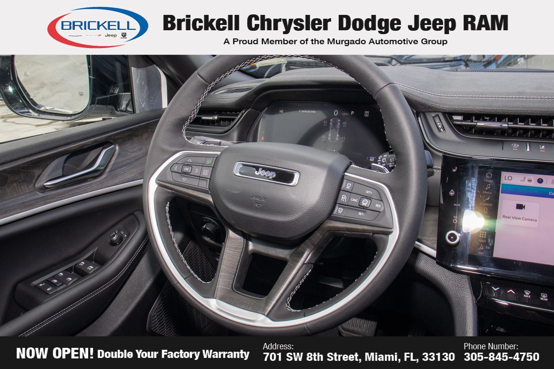 2026 Jeep Grand Cherokee Laredo