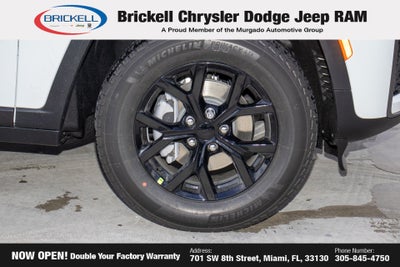 2026 Jeep Grand Cherokee Laredo