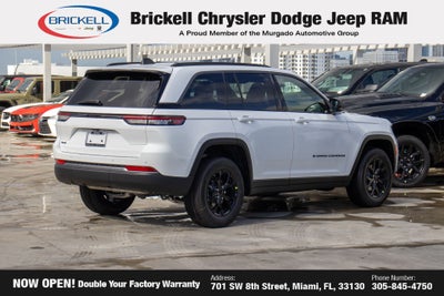 2026 Jeep Grand Cherokee Laredo