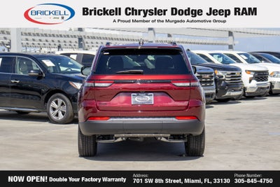 2026 Jeep Grand Cherokee Laredo