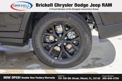 2026 Jeep Grand Cherokee Laredo