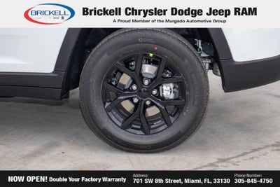 2026 Jeep Grand Cherokee Laredo