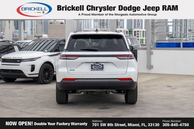 2026 Jeep Grand Cherokee Laredo