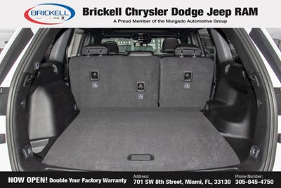 2026 Jeep Grand Cherokee Laredo