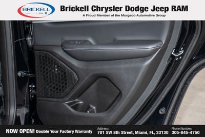 2026 Jeep Grand Cherokee Laredo