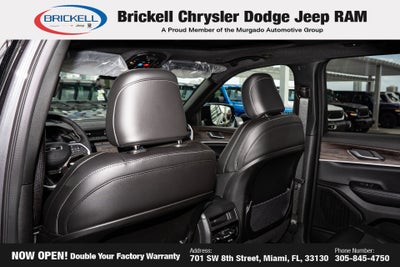 2026 Jeep Grand Cherokee Laredo