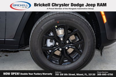 2026 Jeep Grand Cherokee Laredo