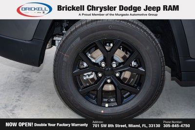 2026 Jeep Grand Cherokee Laredo