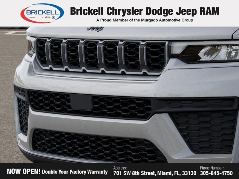 2026 Jeep Grand Cherokee Laredo