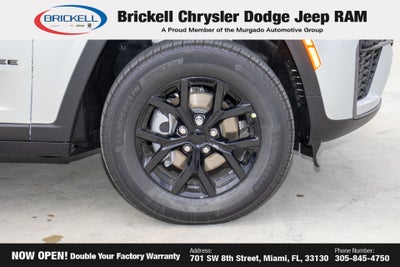 2026 Jeep Grand Cherokee Laredo