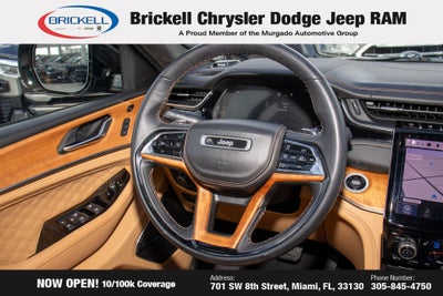 2022 Jeep Grand Cherokee Summit