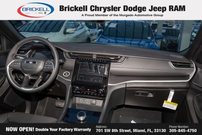 2025 Jeep Grand Cherokee L Laredo