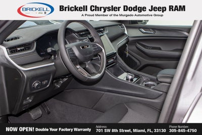 2025 Jeep Grand Cherokee L Laredo