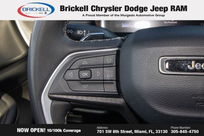 2023 Jeep Grand Cherokee L Laredo