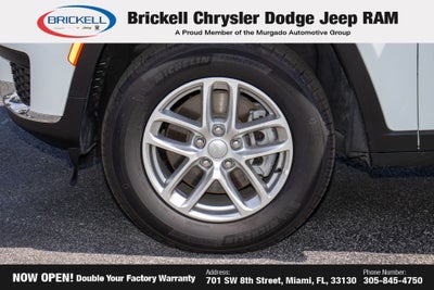 2025 Jeep Grand Cherokee L Laredo