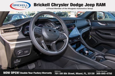 2025 Jeep Grand Cherokee L Laredo