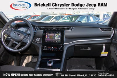 2025 Jeep Grand Cherokee L Laredo