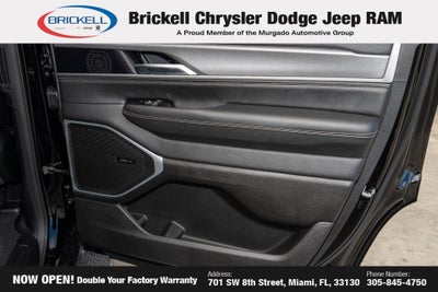 2026 Jeep Grand Wagoneer 4x2